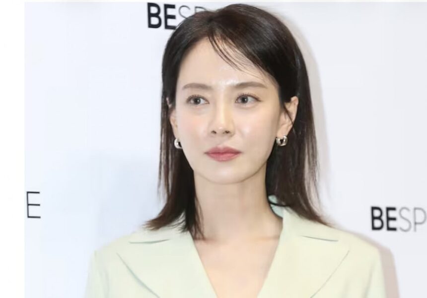 Сон Чжи Хё шокировала участников «Running Man» признанием о длительных отношениях Сон Чжи Хё шокировала участников «Running Man» признанием о длительных отношениях