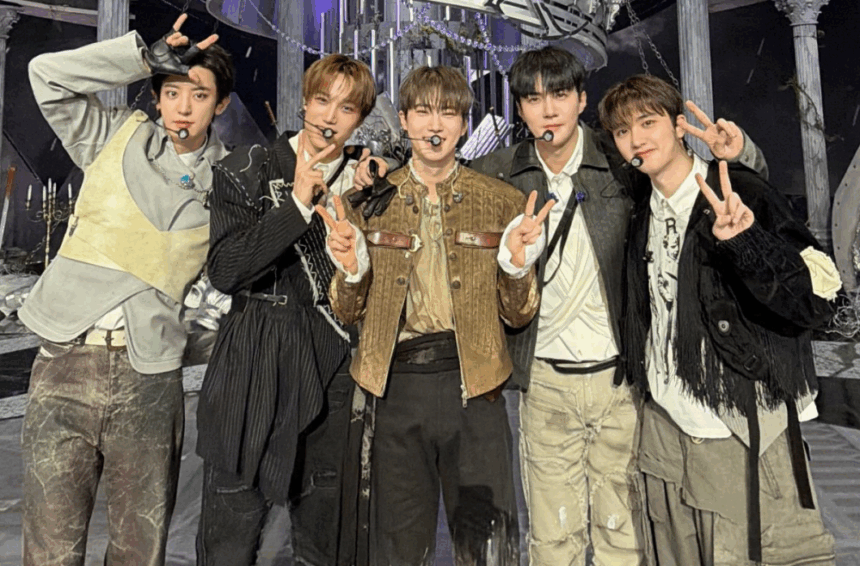 EXO устроили комедийный беспредел на шоу Music Core EXO устроили комедийный беспредел на шоу Music Core